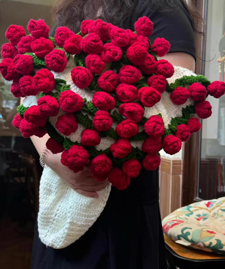 Crochet rose bouquet shawl/ blanket| Bonnier Craft